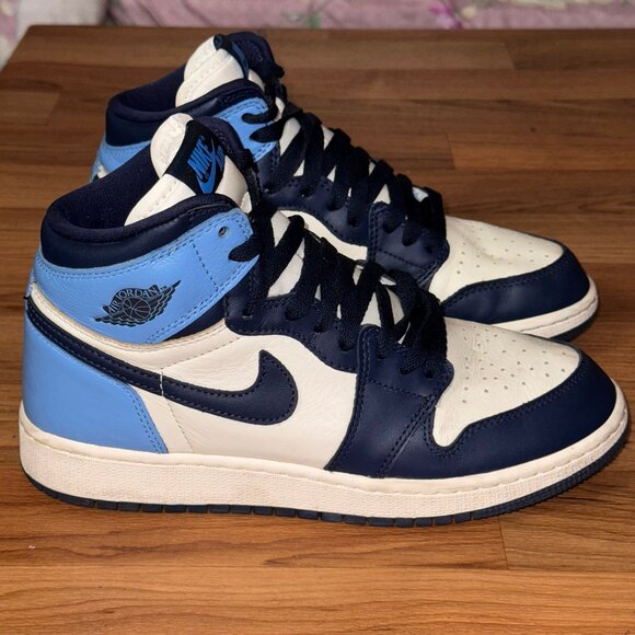 Nike Jordan 1 Retro High OG Obsidian UNC 2019 (575441-140) Size 6Y